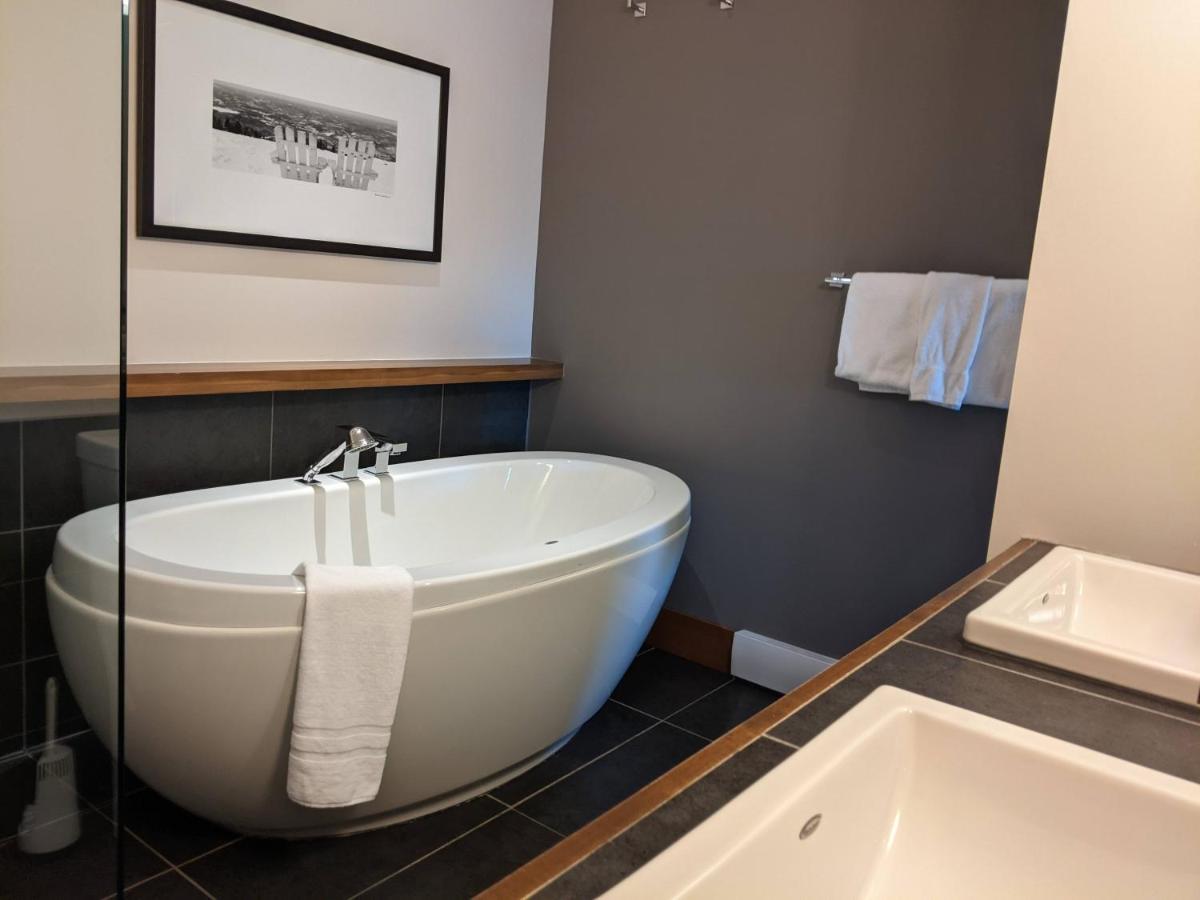 Escapade Bonheur Apartment ลัค-ซุแปร์ริเออร์ ภายนอก รูปภาพ